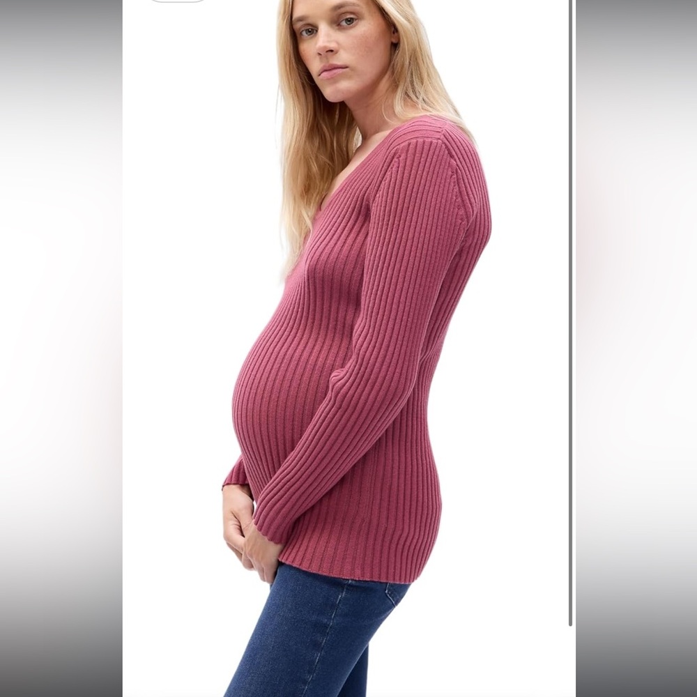 Women's Pink Ribbed Maternity Sweater Medium